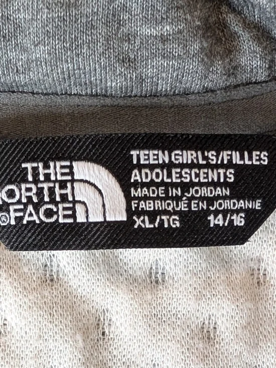 The North Face Girls Gray Snap-T Quilted Pullover Sweatshirt - Picture 5 of 7